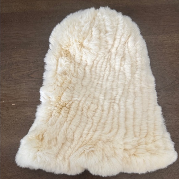 Surell Rex rabbit fur hat - Picture 3 of 9